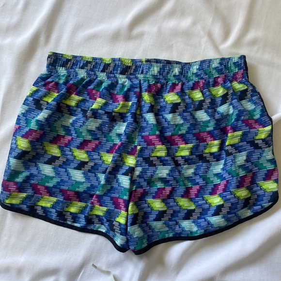 Victoria’s Secret Sport running shorts - Picture 2 of 9